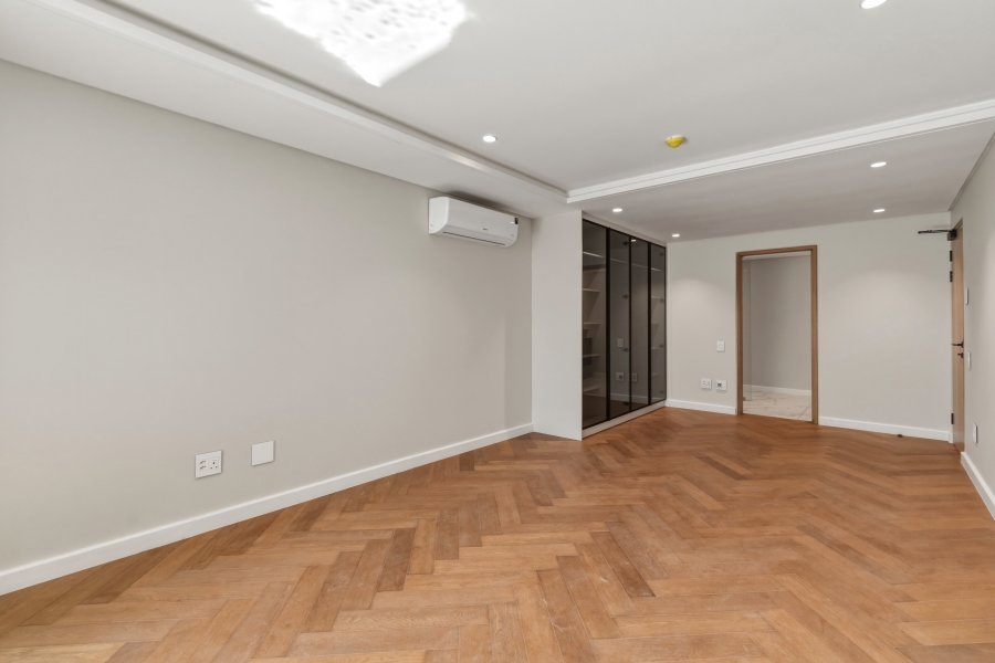 4 Bedroom Property for Sale in Camps Bay Western Cape